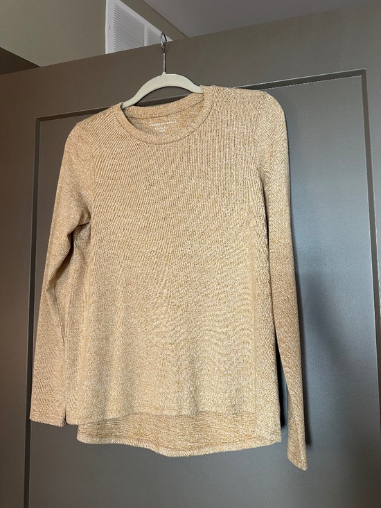 American Eagle Outfitters Tops - American Eagle Soft & Sexy Long Sleeve Tee Size S Mustard Yellow